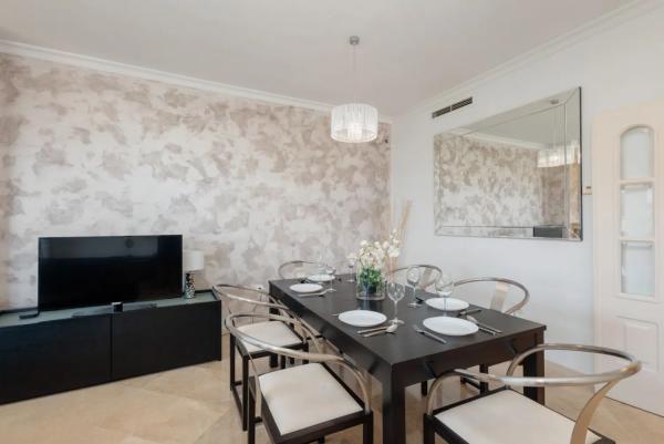 Piso en venta en Calle Velazquez, 35, Ojén thumbnail 2