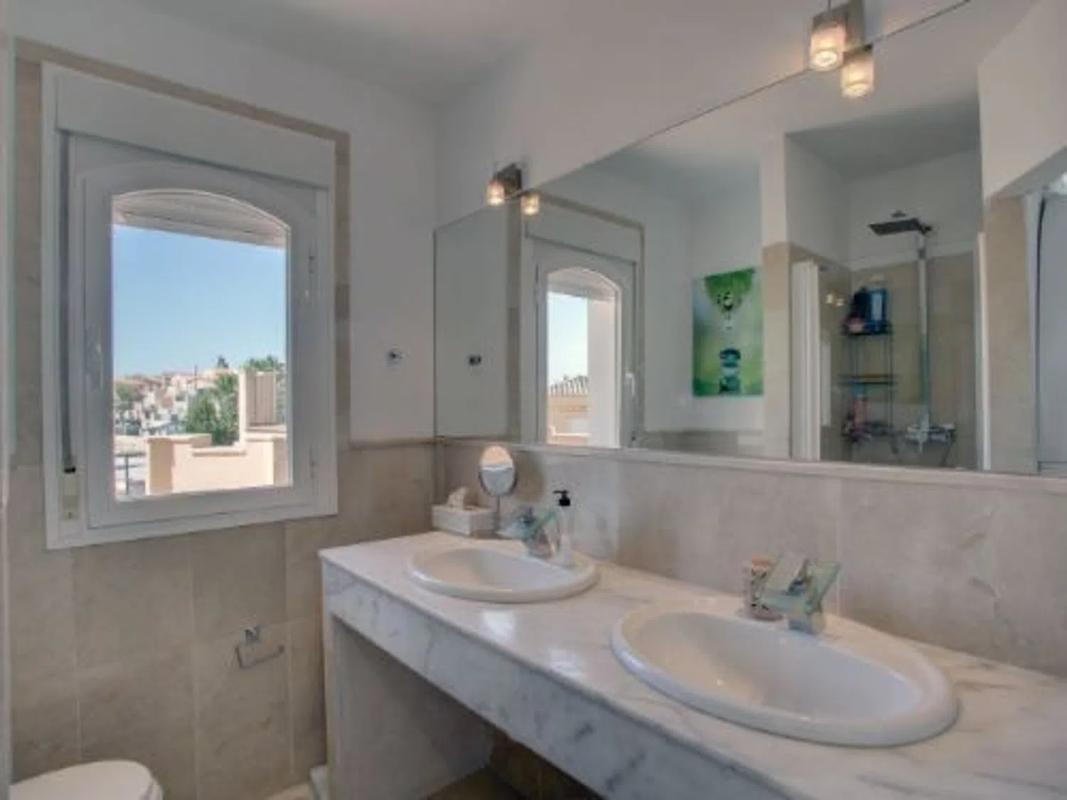 Venta de chalet independiente en Calle Granate s/n, Mijas
photo 2