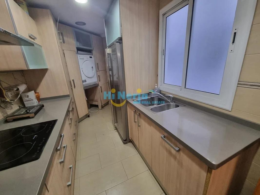 Venta de piso en Avda Pescia - Ctra de Frigiliana, Nerja
photo 3