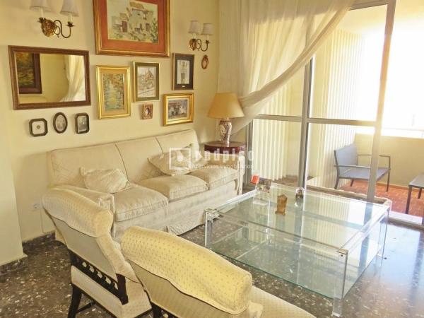 Apartment for sale in Avenida de Andalucía, Málaga thumbnail 2