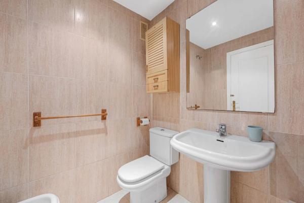Piso en venta en  Barrio La Goleta - San Felipe Neri, Málaga photo 3
