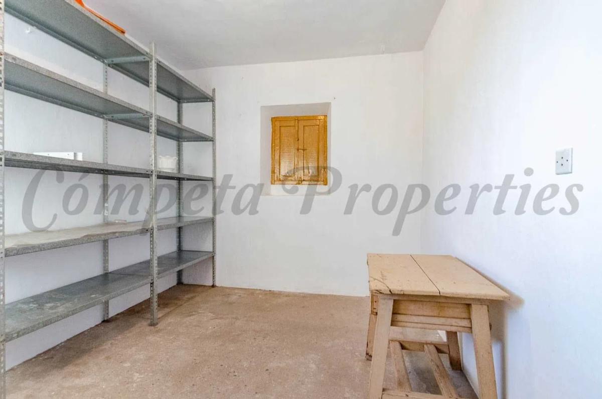 Sprzedaż niezależnego domku jednorodzinnego w , Canillas de Albaida photo 4