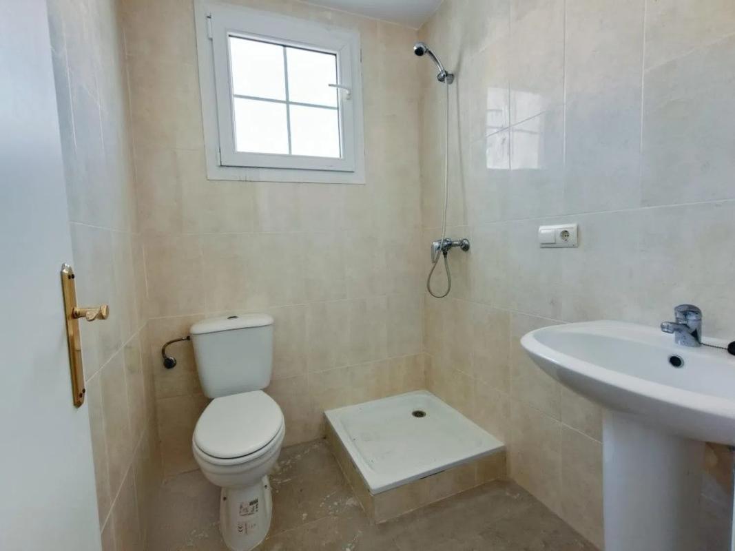 Venta de piso en Urbanización Princesa Kristina, Manilva
photo 3