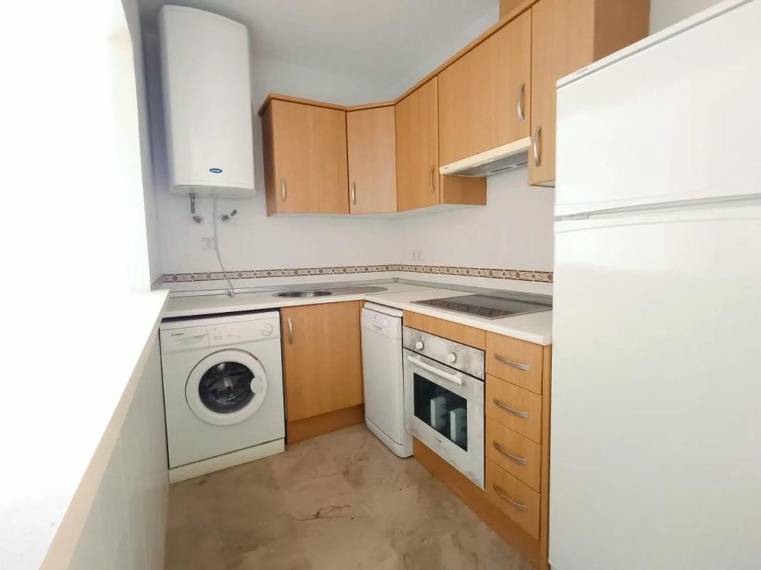 Продажа квартиры на Alcorrín, Манильва
 photo 3