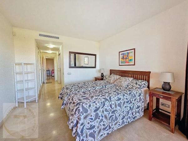 Piso en venta en El Castillo, Manilva thumbnail 2