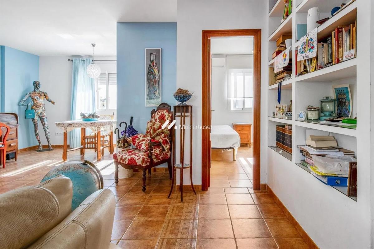 Sprzedaż niezależnego domku jednorodzinnego w  Calle Mirto, Nerja photo 5