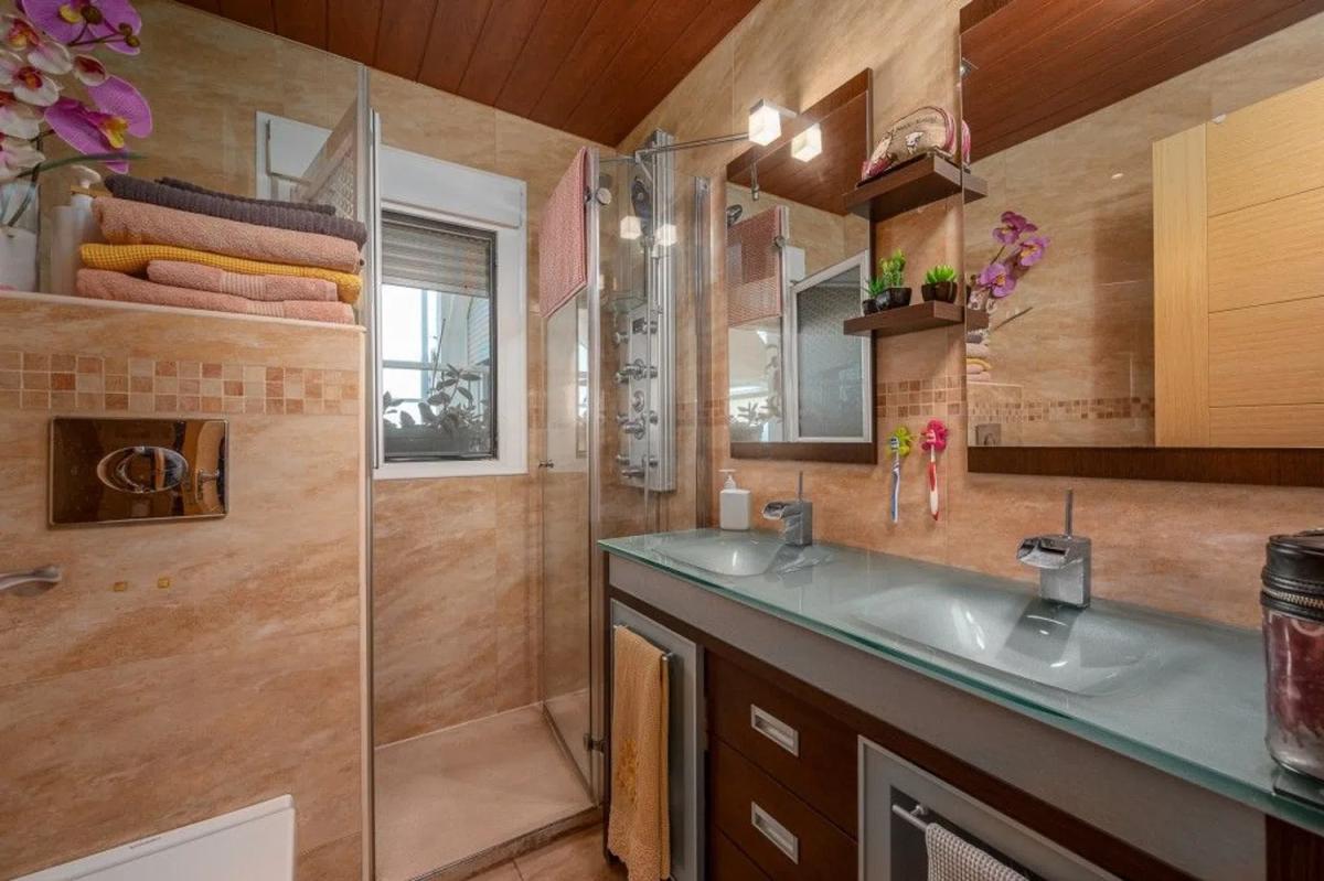 Venta de piso en Laguna Beach, Torrox
 photo 5