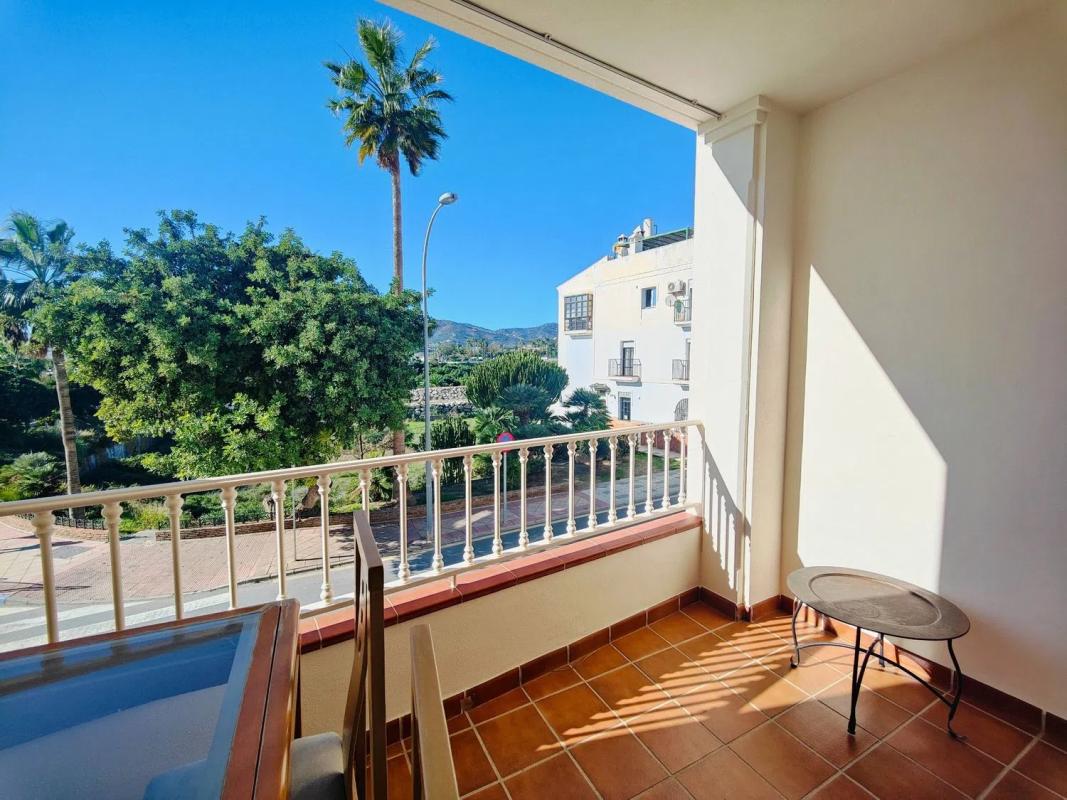 Продажа квартиры на Avda Pescia - Ctra de Frigiliana, Нерха
photo 3