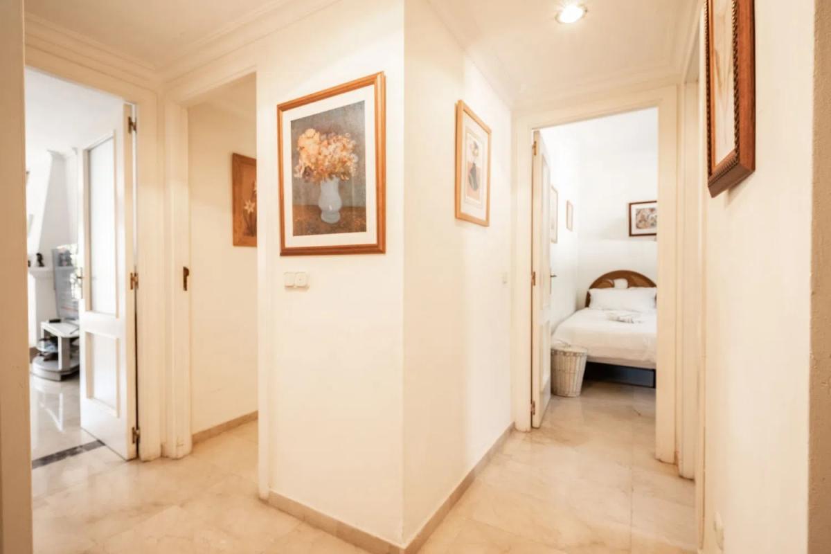 Продажа квартиры на Avenida Avenue Carlos Cano, 3, Марбелла
photo 3