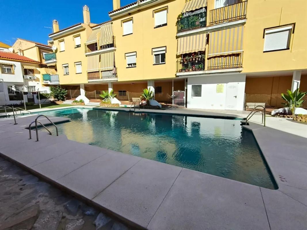 Sprzedaż niezależnego domku jednorodzinnego w Jardines de Alhaurín-Huerta Alta-Fuensanguínea, Alhaurín de la Torre photo 1