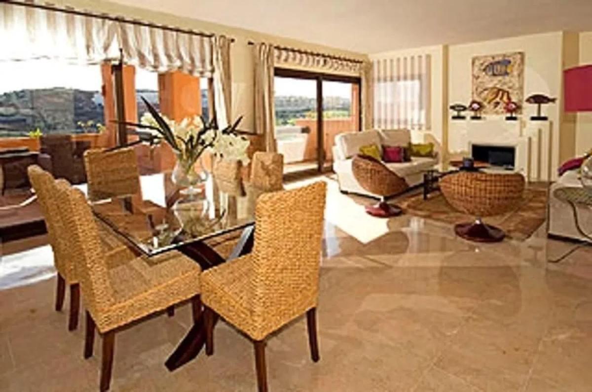 Venta de piso en San Luis de Sabinillas, Manilva
photo 2