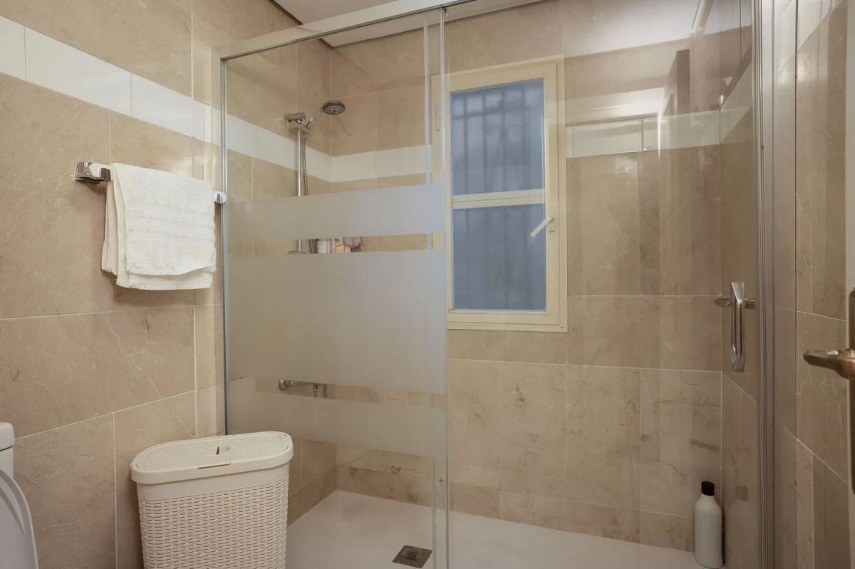 Venta de piso en Barrio Linda Vista-Nueva Alcántara-Cortijo Blanco, Marbella
 photo 3