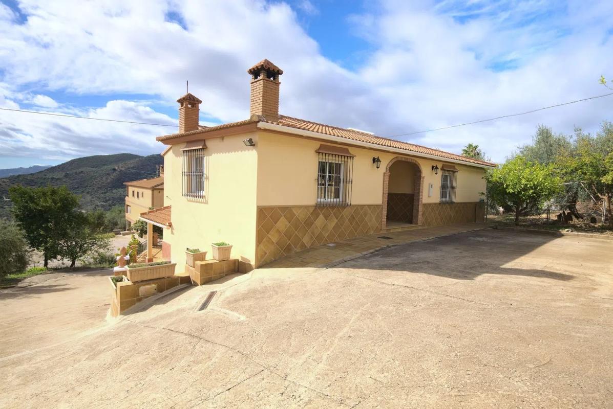Casa independiente en las mojadas, Periana
photo 1