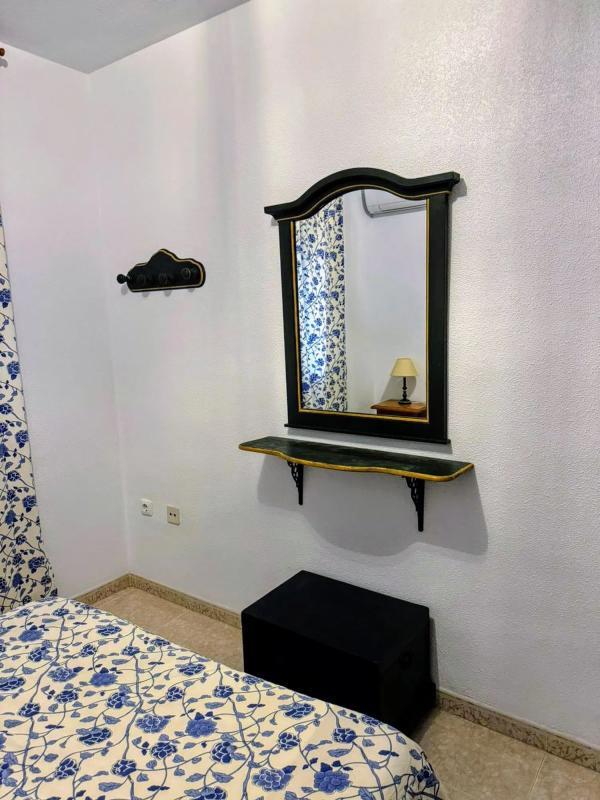 Sale of apartment in Calle Acebuche, 40, Rincón de la Victoria
 photo 5