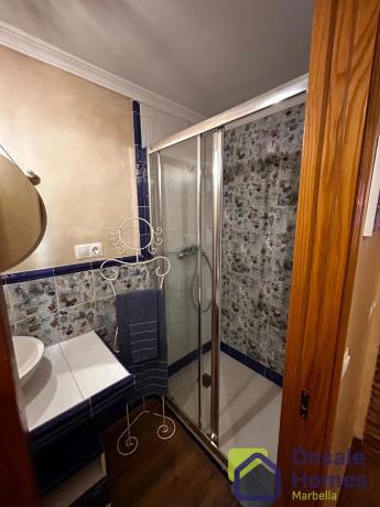 Chalet independiente en venta en Barrio Bello Horizonte-Lindasol, Marbella thumbnail 2