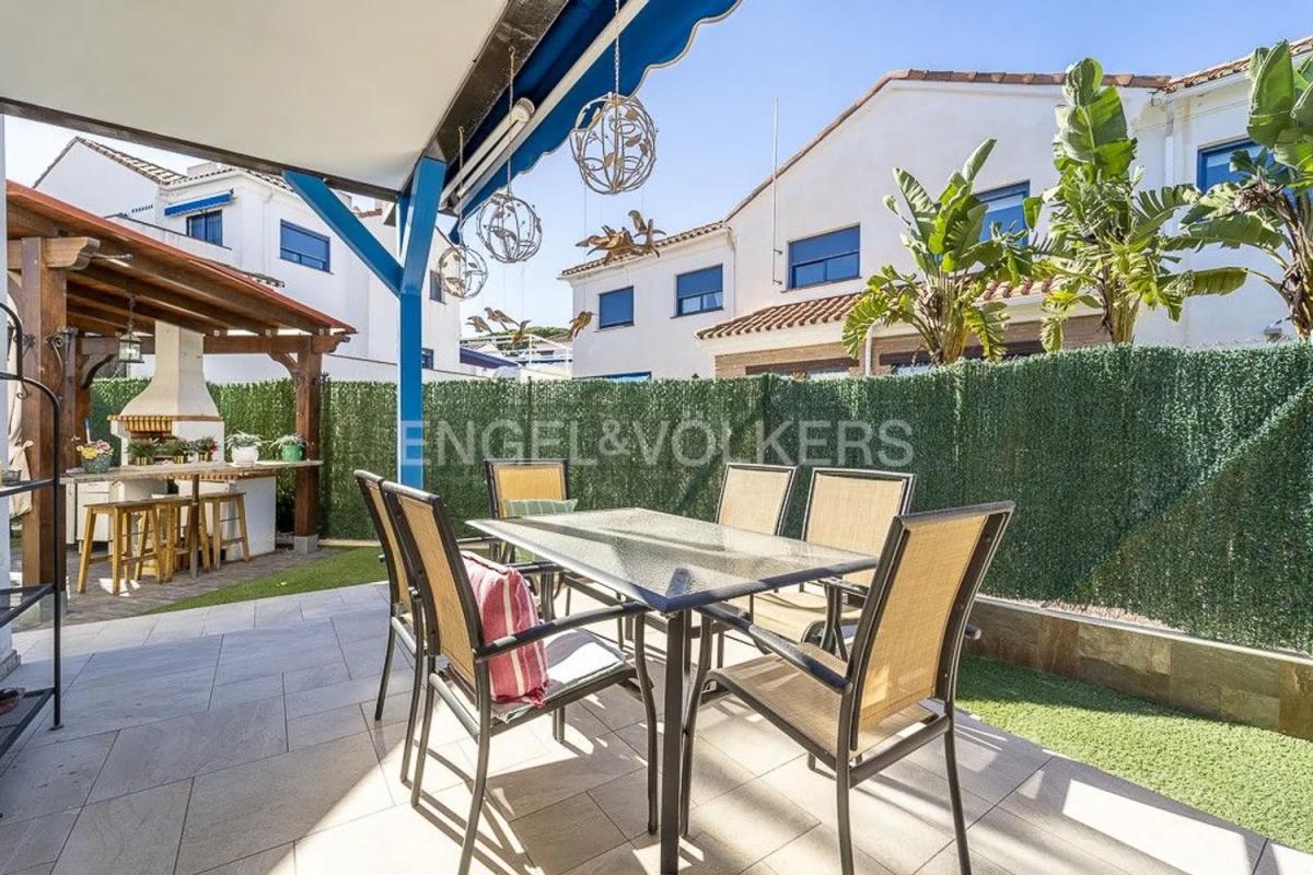 Venta de chalet independiente en Pinos de Alhaurín, Alhaurín de la Torre
 photo 4