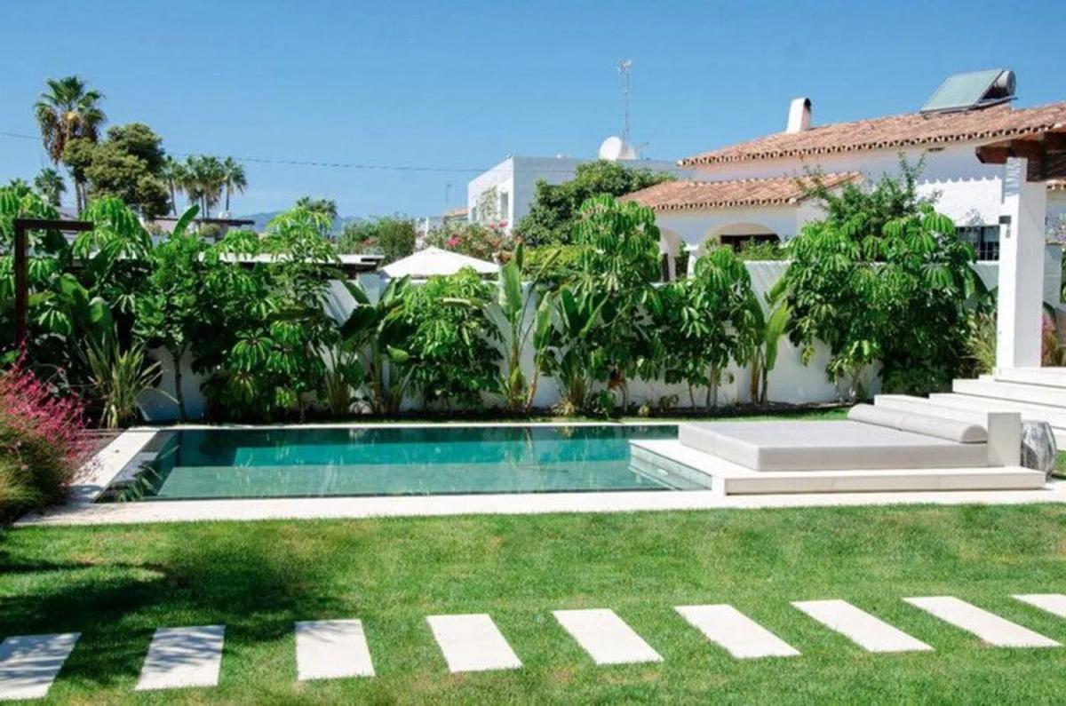 Venta de chalet independiente en Calle José Echegaray, Marbella
photo 5
