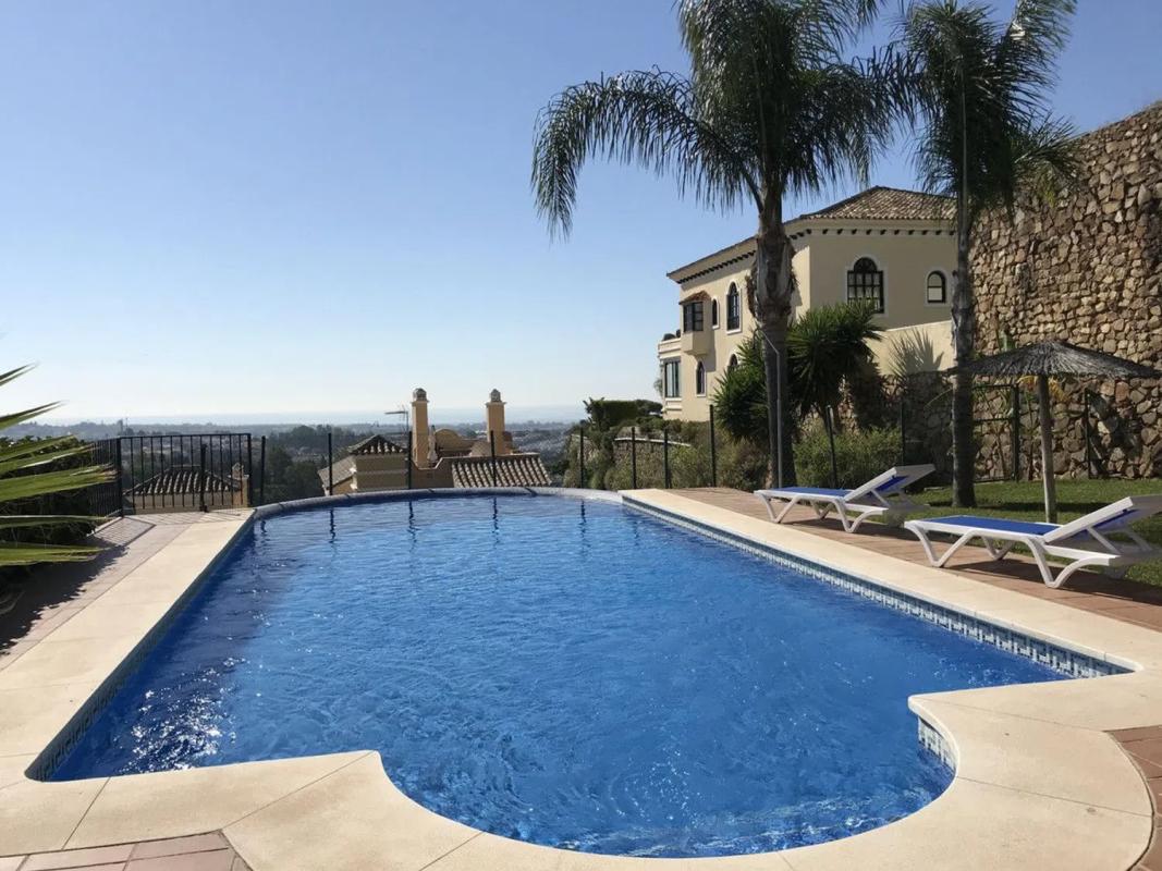 Venta de piso en Benahavís, Benahavís
photo 1
