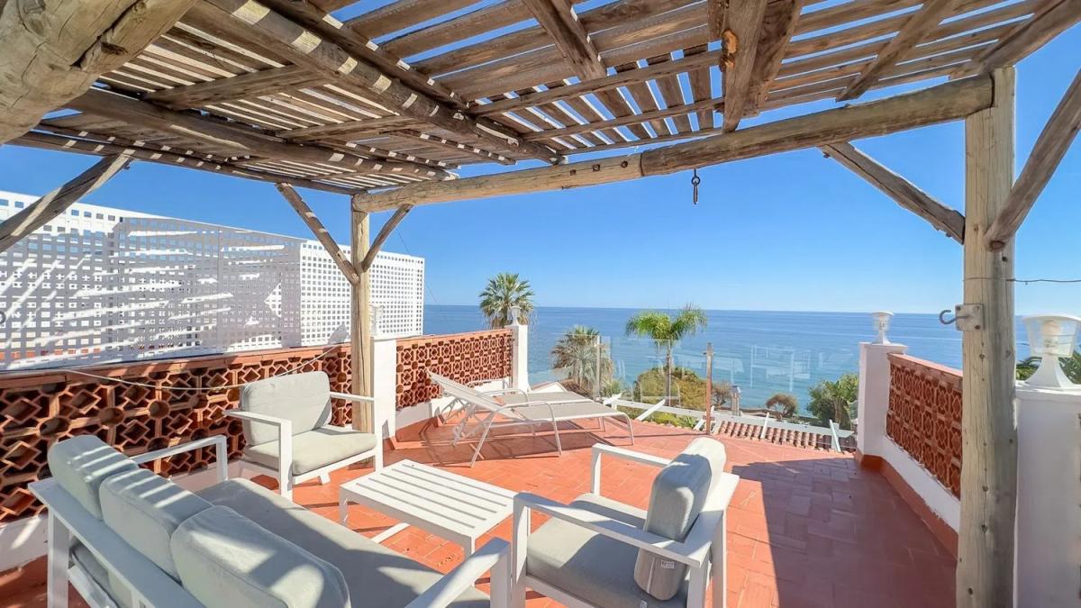 Venta de chalet independiente en Carabeo, Nerja
 photo 2