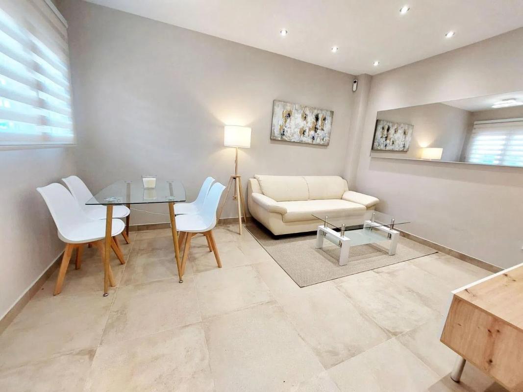 Sale of apartment in Barrio Centro, Mijas
photo 2