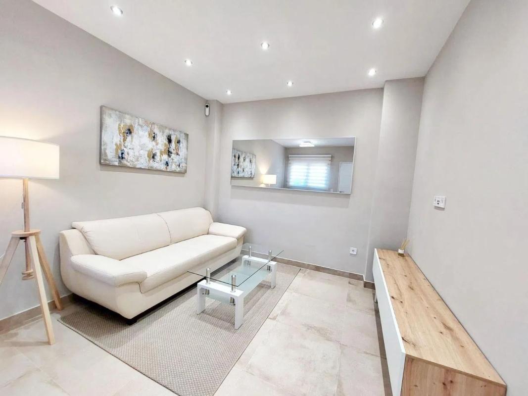 Sale of apartment in Barrio Centro, Mijas
photo 3