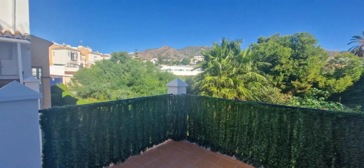 Sale of independent chalet in Calle Sierramar, 16, Nerja
 photo 4