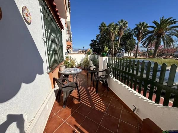 Wolnostojąca willa na sprzedaż w Barrio Churriana-El Pizarrillo-La Noria-Guadalsol, Málaga photo 1