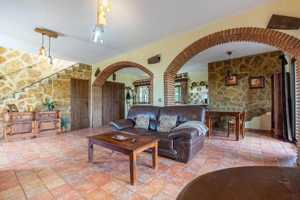 Продажа отдельного шале в  Valtocado - La Alquería - La Atalaya, Михас photo 4