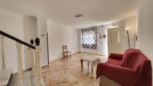 Chalet independiente en venta en  Barrio Camino de Antequera, Málaga photo 2