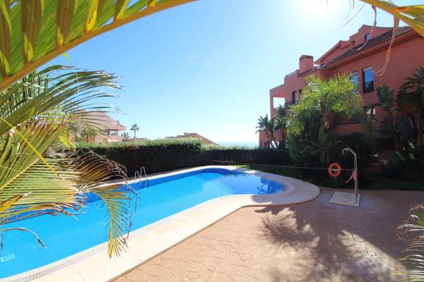 Piso en venta en  Barrio Sitio de Calahonda, Mijas photo 1
