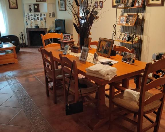 Detached villa for sale in  Avenida del Manzano, Marbella photo 4
