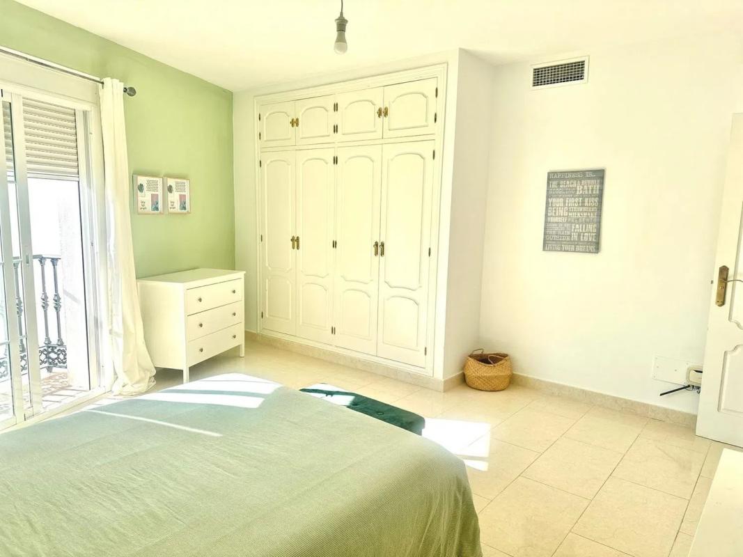 Venta de chalet independiente en Calle María Zambrano, 1, Ojén
photo 2