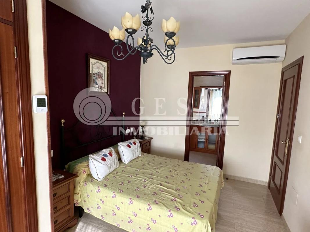 Venta de piso en Paseo Marítimo de Levante, Torre del Mar
photo 4