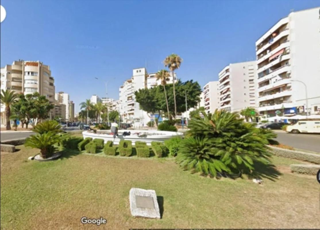 Venta de piso en Barrio Manantiales - Estación de Autobuses, Torremolinos
photo 1