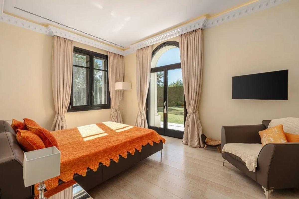 Venta de chalet independiente en Barrio Hacienda Las Chapas, Marbella
 photo 4