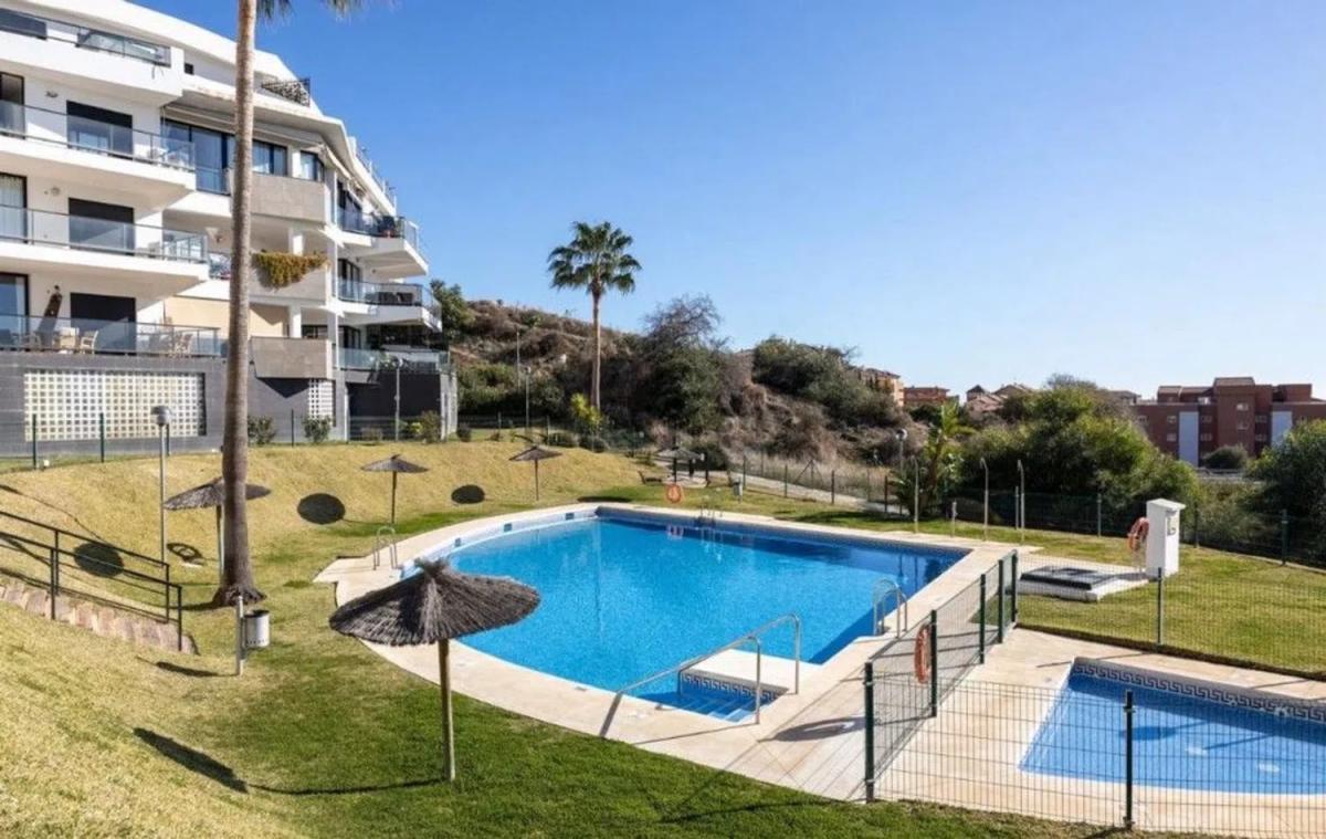 Venta de piso en Barrio Riviera del Sol, Mijas
photo 1