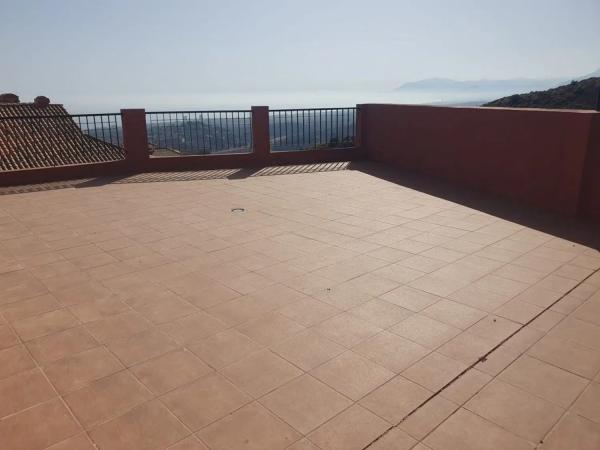 Продажа квартиры в Barrio Sitio de Calahonda, Михас photo 1