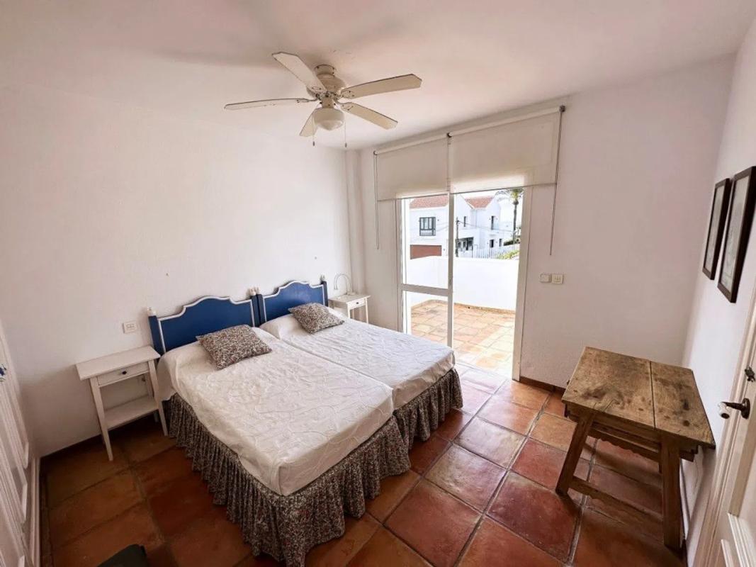 Venta de chalet independiente en Barrio Marbesa, Marbella
photo 5
