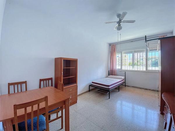 Estudio en venta en Calle Juan Antonio Tercero, 11 --5, Málaga photo 1