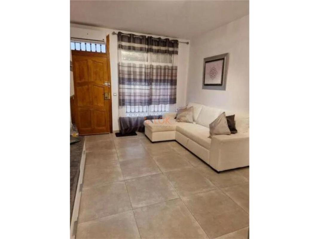 Venta de piso en Calle Ciudad de Porcuna, Torremolinos
photo 2
