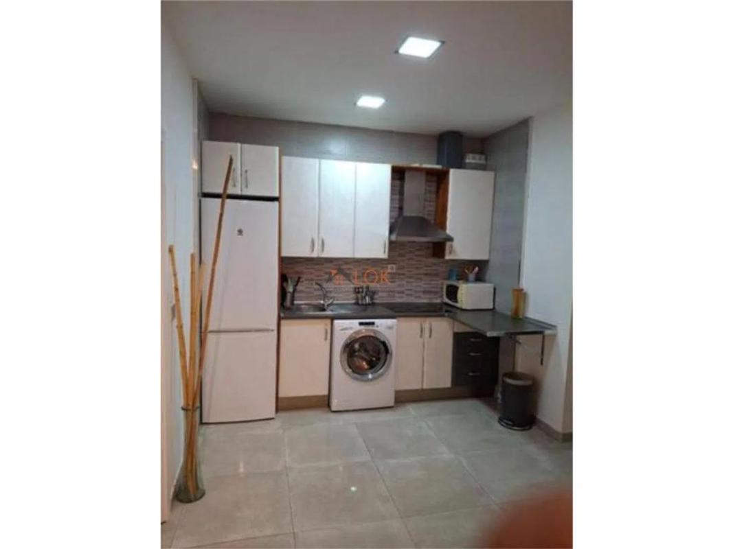 Venta de piso en Calle Ciudad de Porcuna, Torremolinos
photo 3