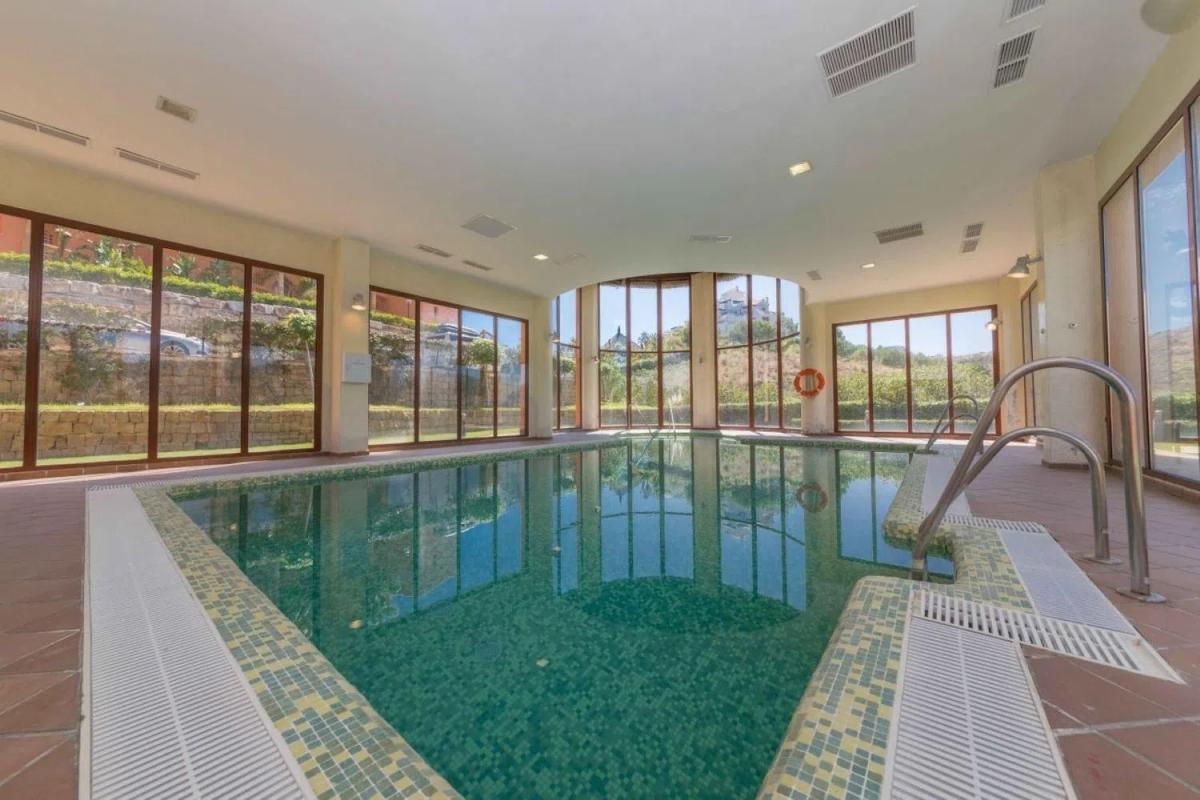 Venta de piso en Avenida de la Alquería, Benahavís
photo 4