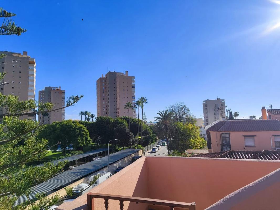 Venta de duplex en Barrio Playamar - Benyamina, Torremolinos photo 4