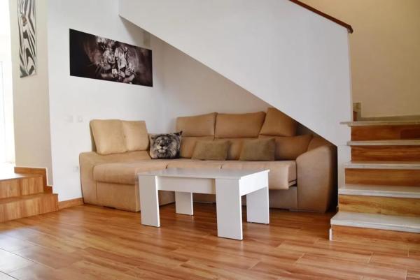 Chalet independiente en venta en Avenida el Lagarejo, Mijas photo 1