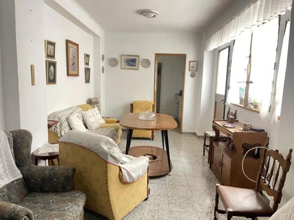 Detached villa for sale in Zona Cueva de Menga, Antequera photo 1