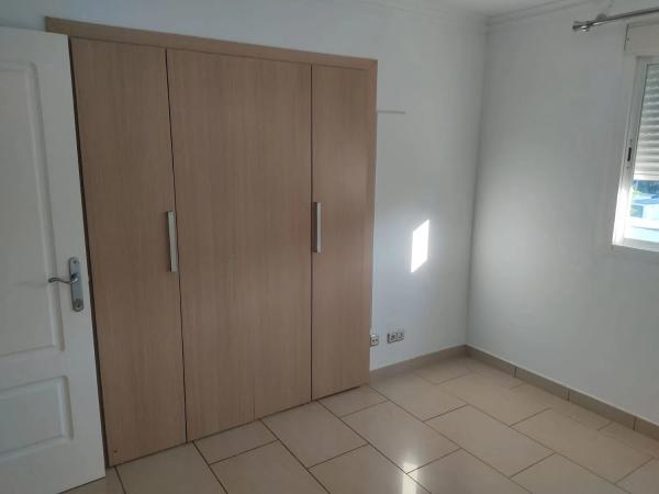Piso en venta en Calle Espinosa, 3, Manilva thumbnail 1