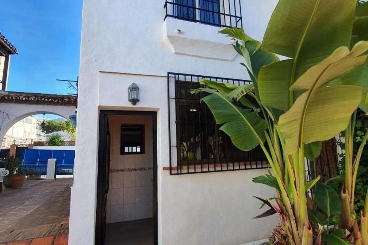 Sprzedaż niezależnego domku jednorodzinnego w Calle Andalucía, Nerja photo 5