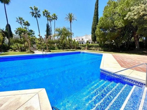 Duplex en venta en Barrio Centro, Mijas photo 1