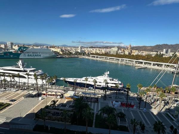 Piso en venta en  Paseo Marítimo Ciudad de Melilla, Málaga photo 3