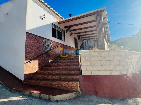 Chalet independiente en venta en Torrox Pueblo, Torrox photo 1